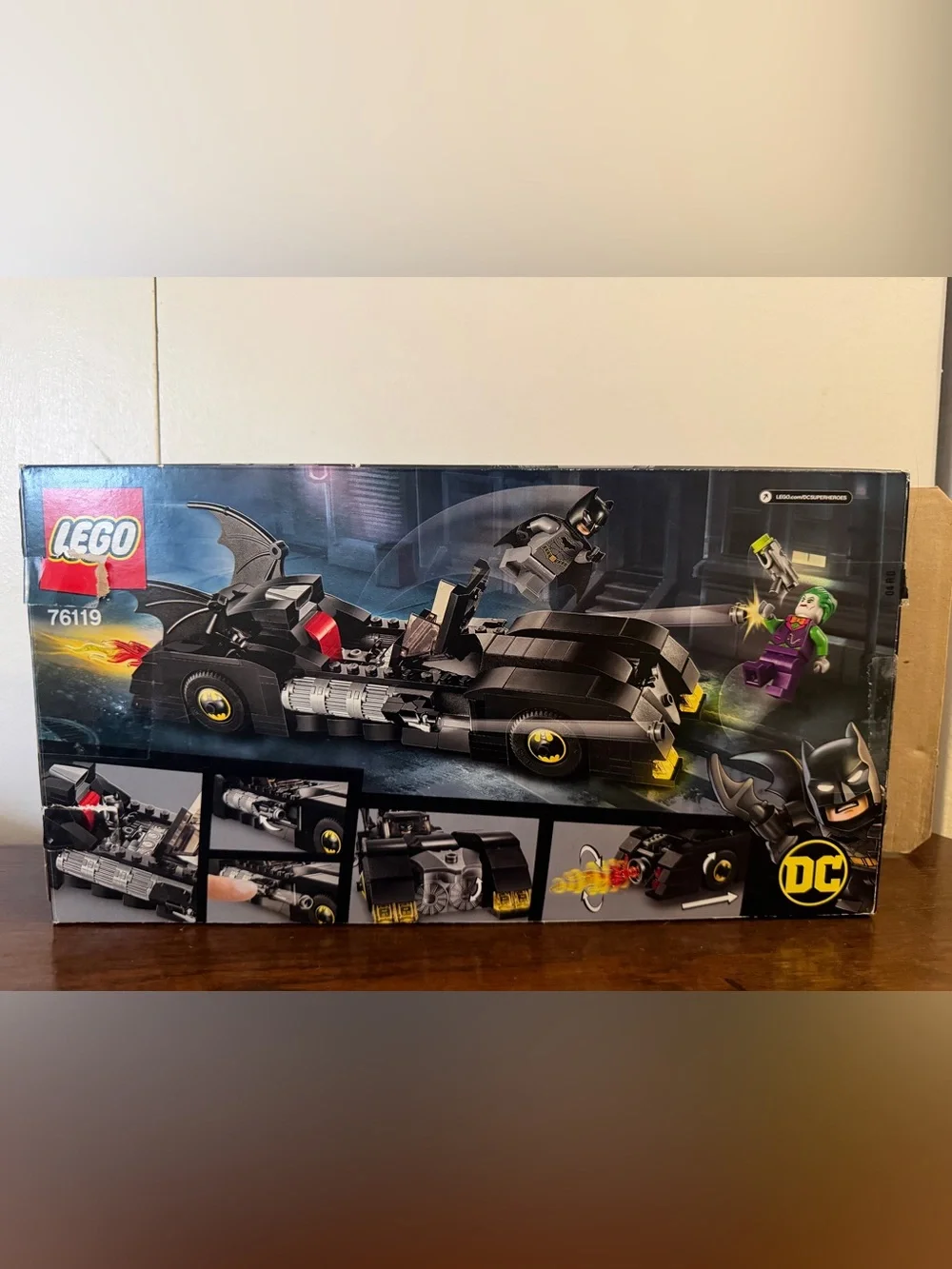 Lego Batman Batmobile Pursuit of The Joker 76119